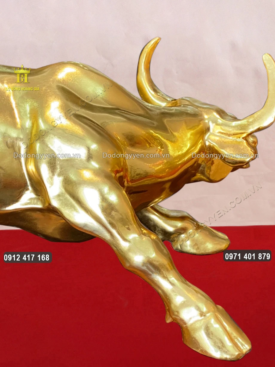 Từng họa tiết hoa văn được chăm ch&uacute;t rỉ mỉ